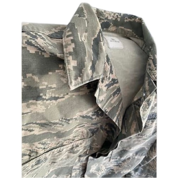 OCP Coat Man’s Utility Air Force Camouflage Pattern - Picture 9 of 10